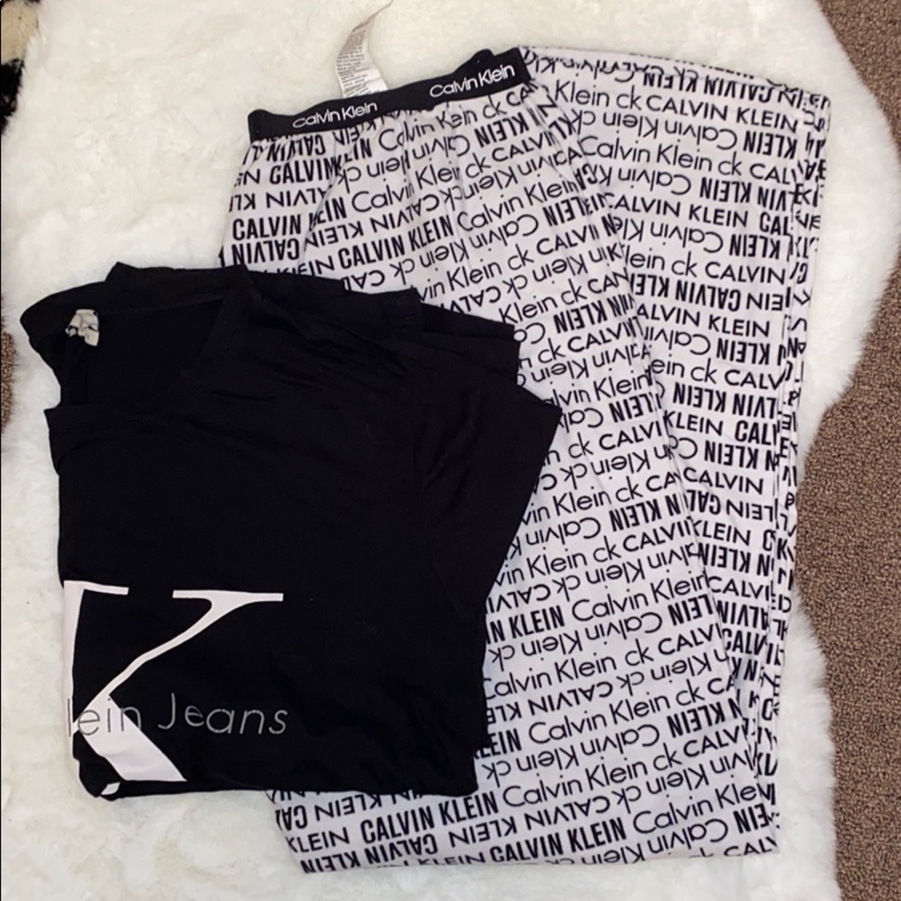 Calvin Klein pj set!